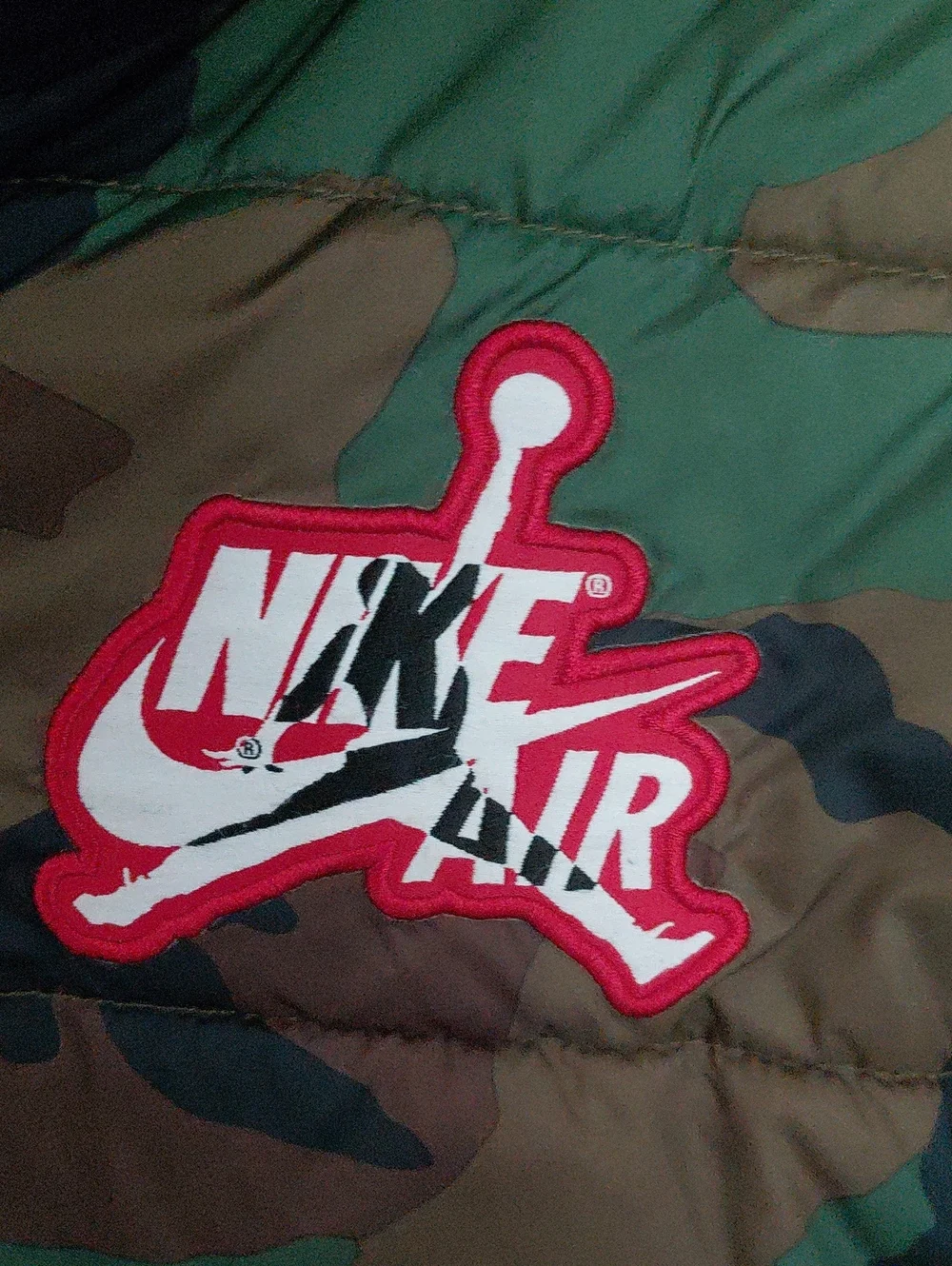 Nike Camouflage Hooded Puffer Jacket in Green and Brown with Black Trim